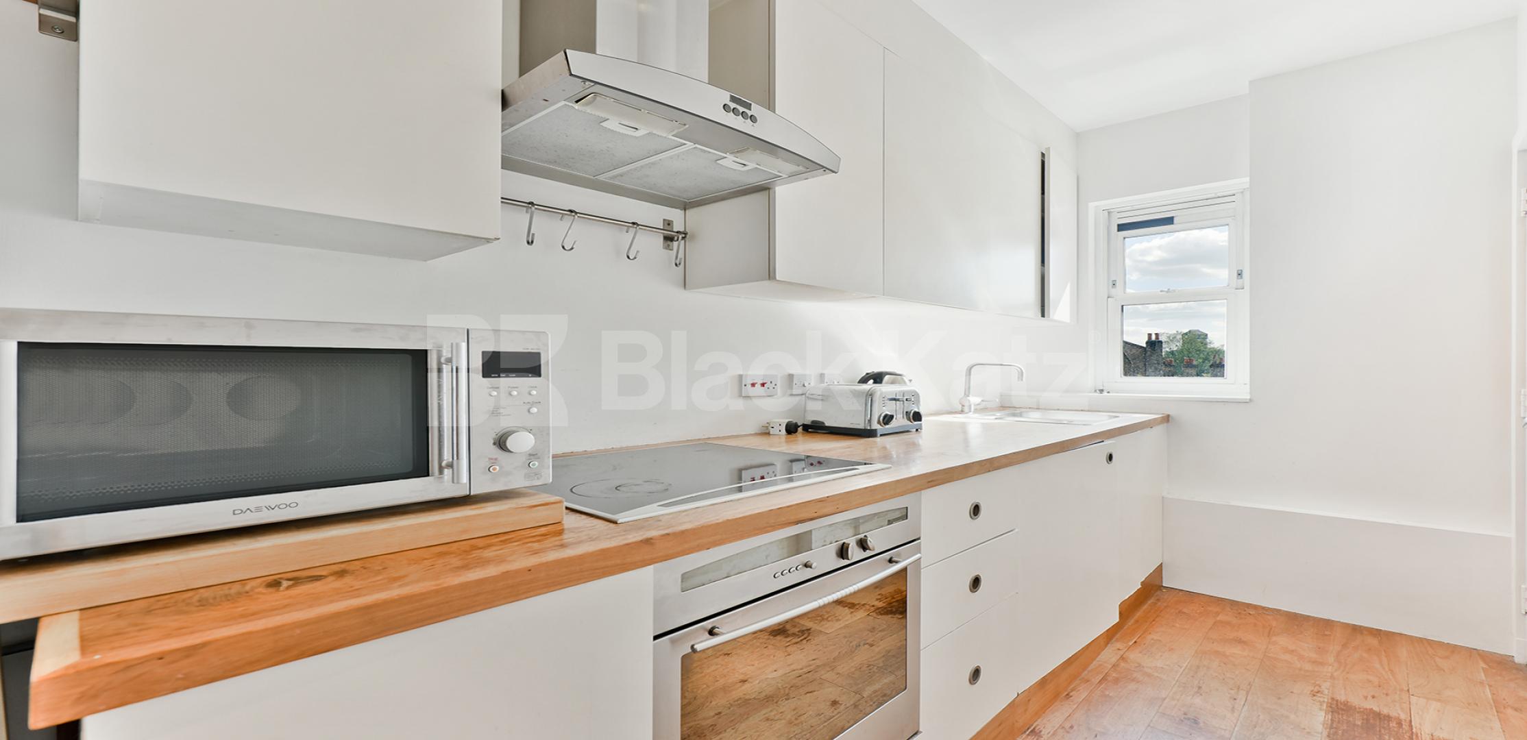 			LET , 1 Bedroom, 1 bath, 1 reception Apartment			 St.Georges Road., Lambeth North